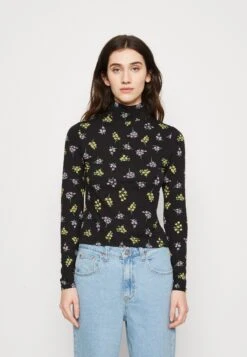 Monki Long Sleeved Top - Sweetie