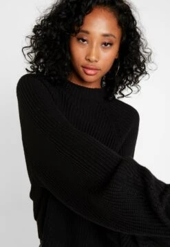 Monki Jumper - Black -Monki Store 071b0038d2a948a4baebdd7e06b29be0