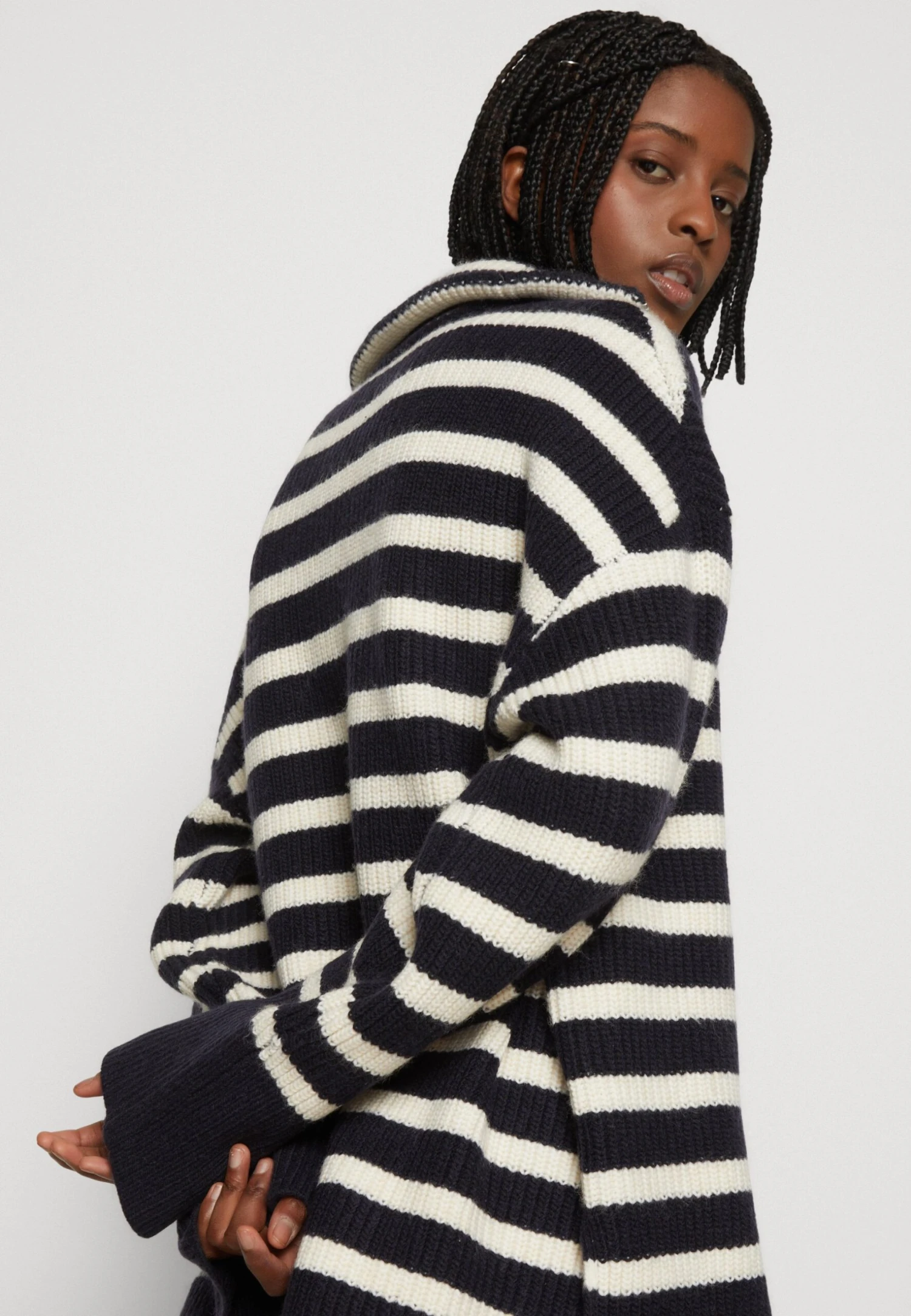 Monki Jumper - Navy 6 Monki Jumper - Navy - Image 4