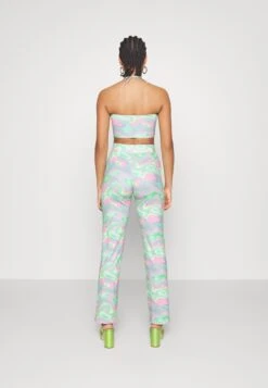 Monki Top - Multicolor -Monki Store 11d345ecf469404ebfe856fe3ddd0cab