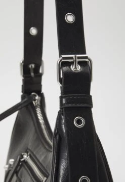 Monki Across Body Bag - Black -Monki Store 12b0c563c34b4b03aee018c77ccfc478