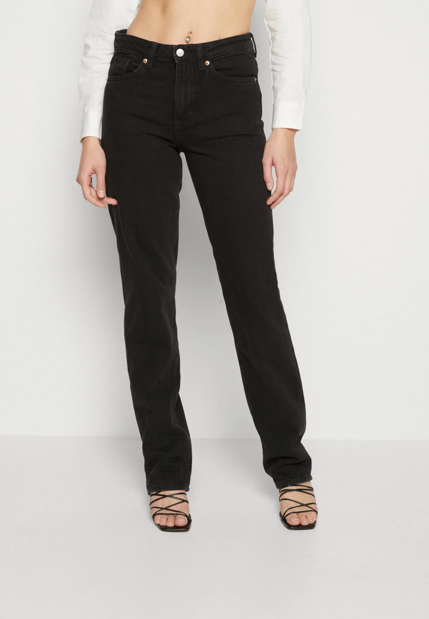Monki Hanako - Straight Leg Jeans - Black Dark 3 Monki Hanako - Straight Leg Jeans - Black Dark