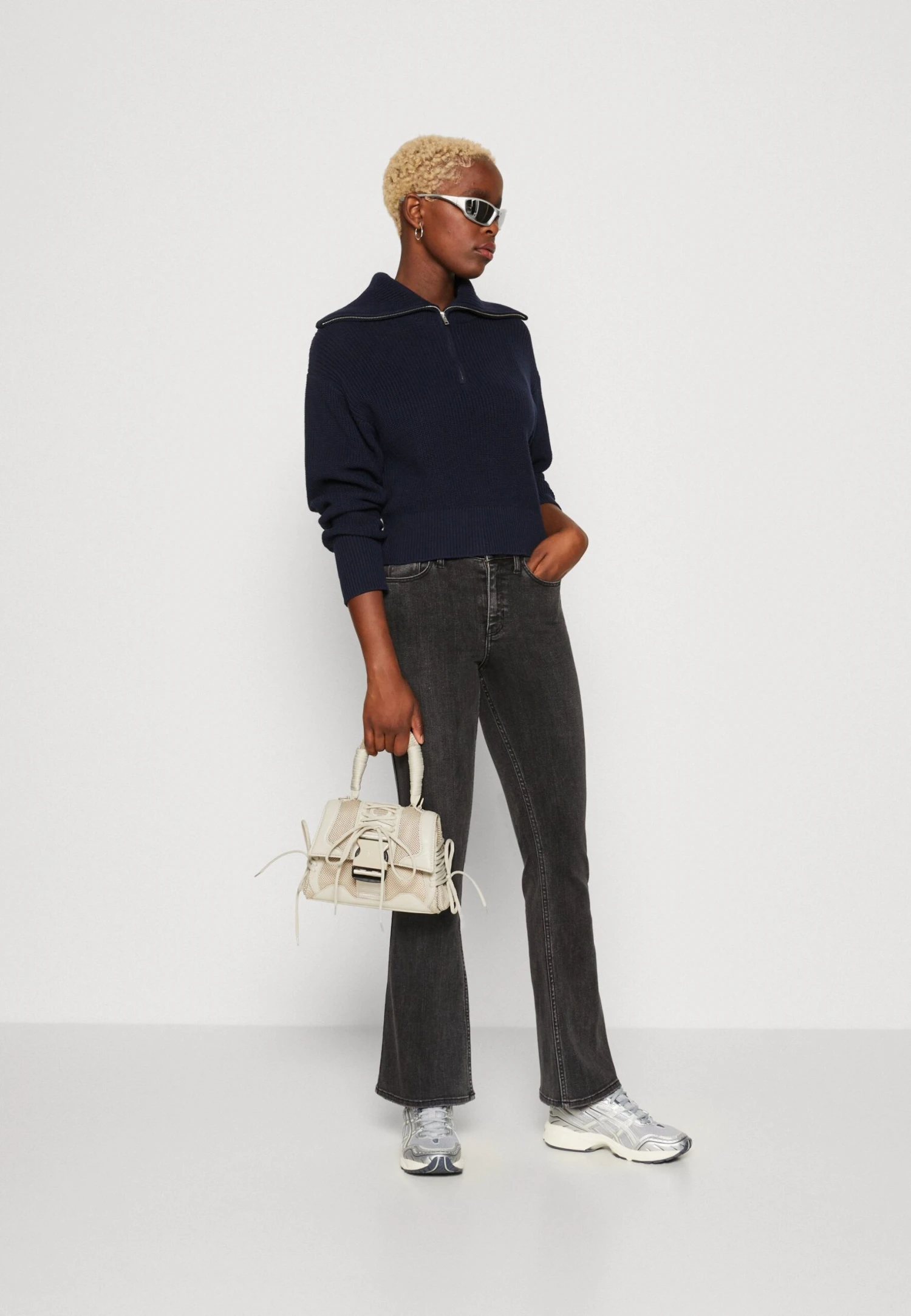 Monki Jumper - Dark Blue 4 Monki Jumper - Dark Blue - Image 2