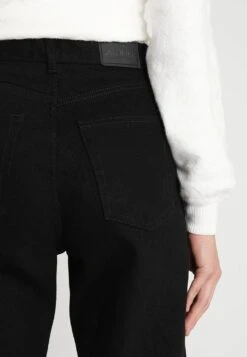 Monki Bootcut Jeans - Black -Monki Store 2c901bbcee814f15875d0ac5667dc7eb