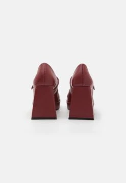 Monki High Heels - Burgundy -Monki Store 32f2c8ef8ac14881bc00c4cd3db81195