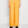 Monki Trousers - Orange Jaquard -Monki Store 3561cb810d63442ba956144e27e3c29b