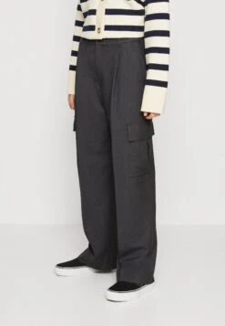 Monki Cargo Trousers - Grey