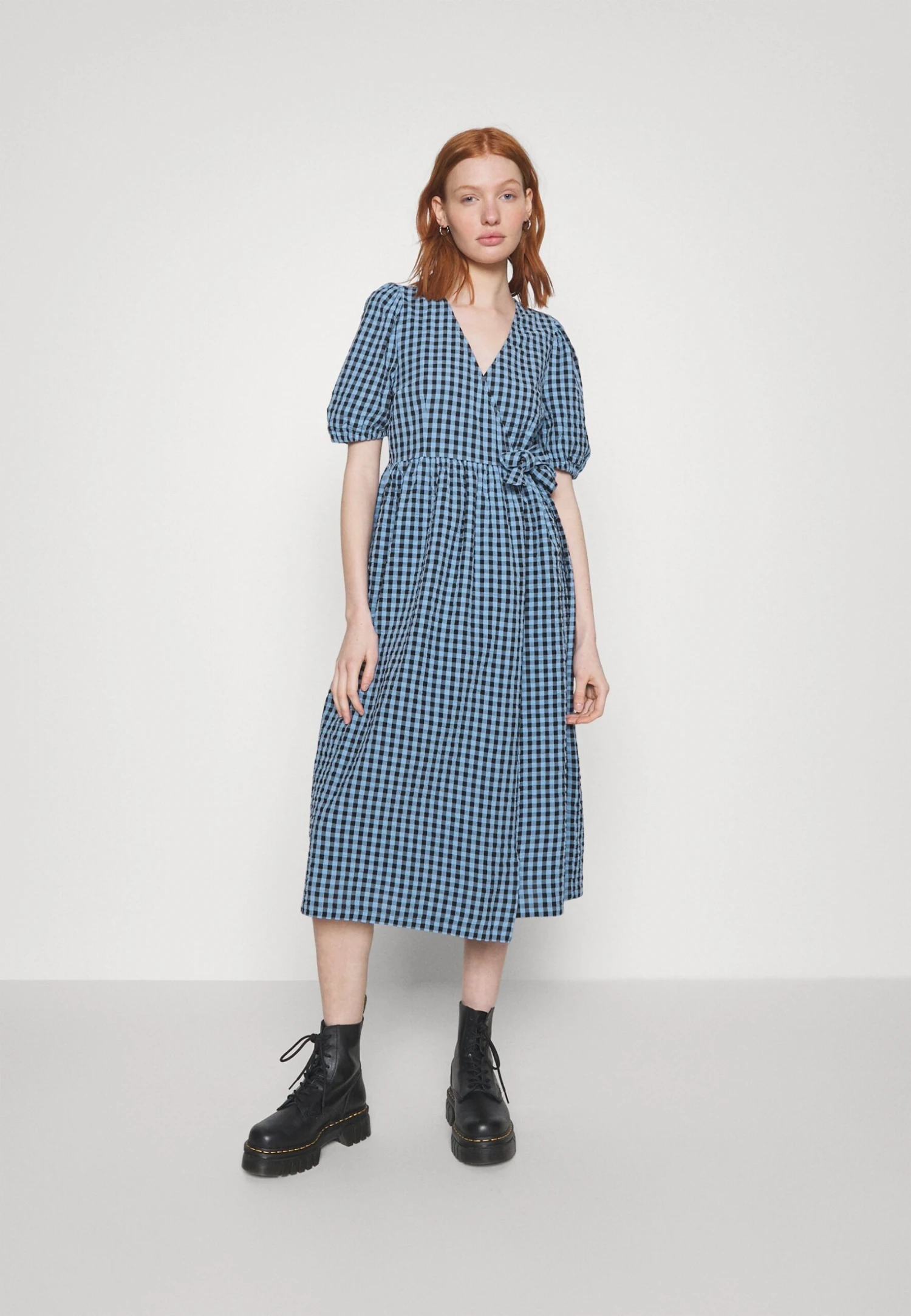 Monki Day Dress - Cleangingham 3 Monki Day Dress - Cleangingham