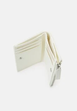 Monki Wallet - White Light -Monki Store 44a9d9031c6a4844bd84a2d58c7be6b8