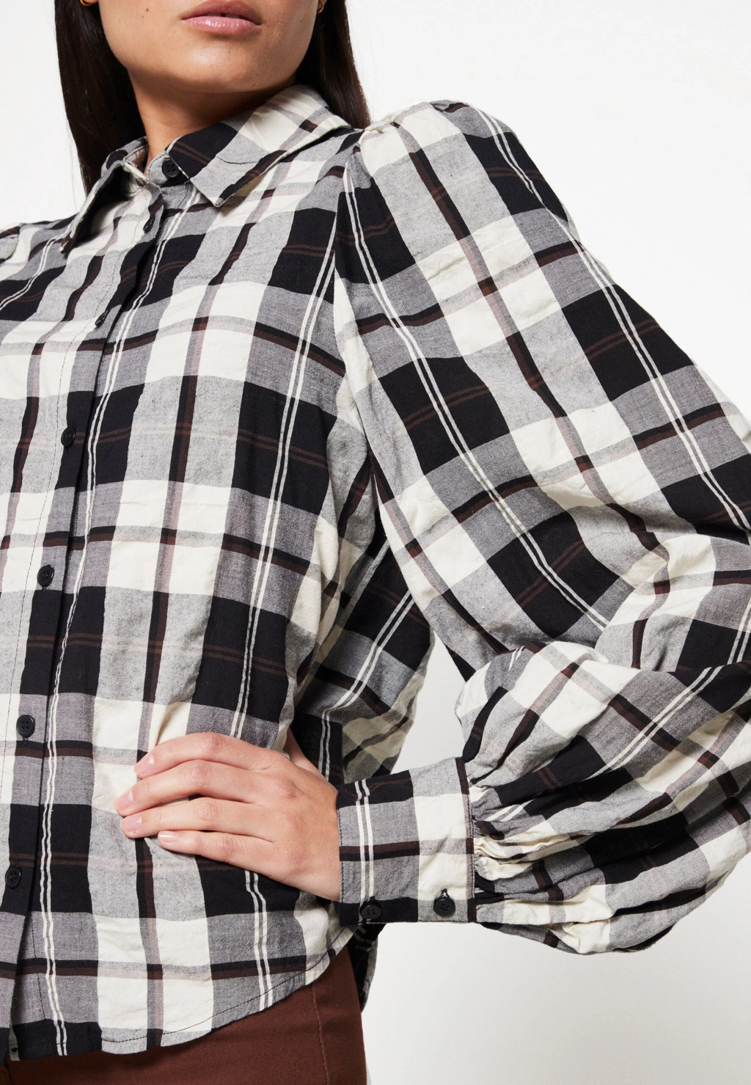 Monki Button-Down Blouse - Paris Check 8 Monki Button-Down Blouse - Paris Check - Image 6