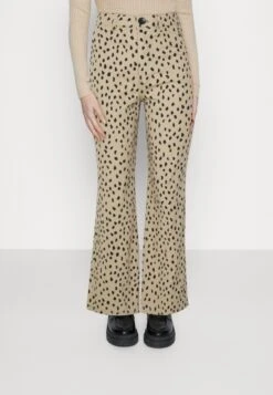 Monki Flared Jeans - Flared Jeans