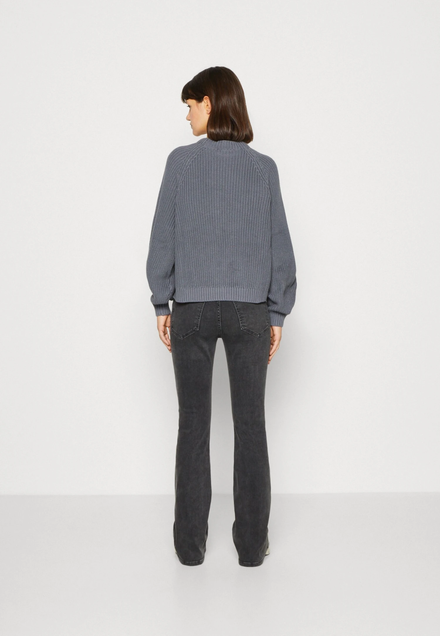 Monki Jumper - Light Grey 5 Monki Jumper - Light Grey - Image 3