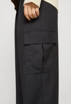 Monki Cargo Trousers - Grey -Monki Store 51417fb08dee4074a5014216e206cad0