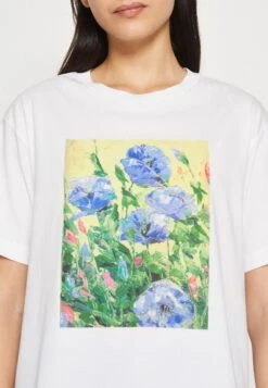 Monki Print T-Shirt - Multi Coloured -Monki Store 517d84304b354c7bb3ab6f05eebed0d4