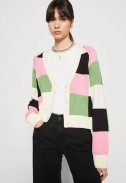 Monki Cardigan - Block Check -Monki Store 580dd91851ea4c6984379853536c319f