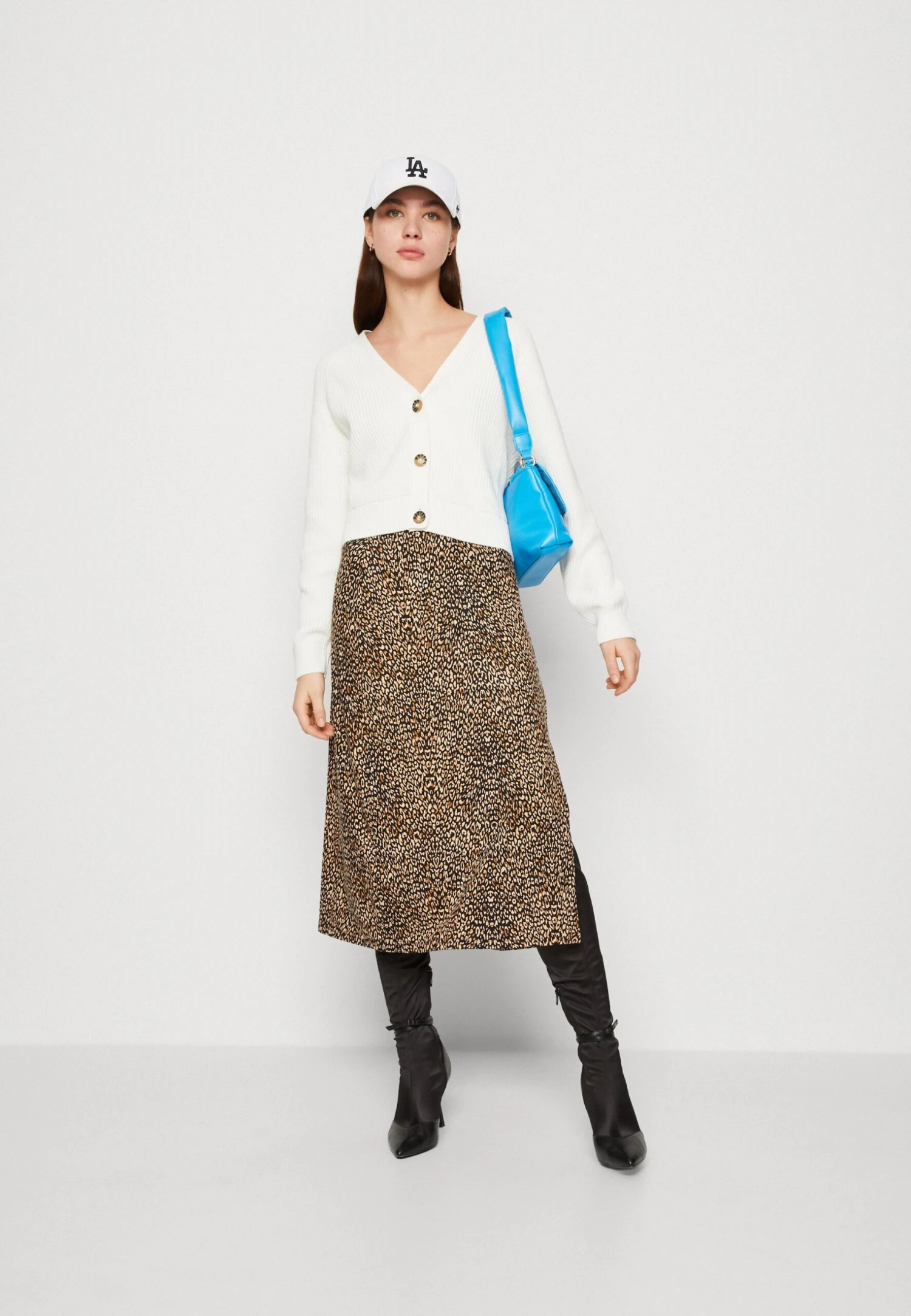 Monki Cardigan - Off White 4 Monki Cardigan - Off White - Image 2