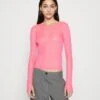 Monki Long Sleeved Top - Pink Bright Solid -Monki Store 624acc4cf87d461d9c9676d1336835c6