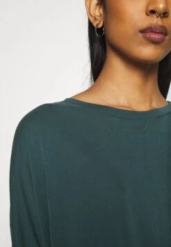 Monki Long Sleeved Top - Kahki Green 14 Monki Long Sleeved Top - Kahki Green -Monki Store 6acdc5f891f040748e0e2f04608fb073