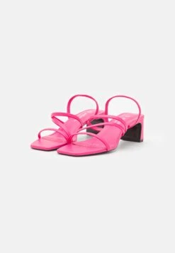 Monki Sandals - Pink 10 Monki Sandals - Pink -Monki Store 6b05b381126b4ab39ba4347f8d6728df