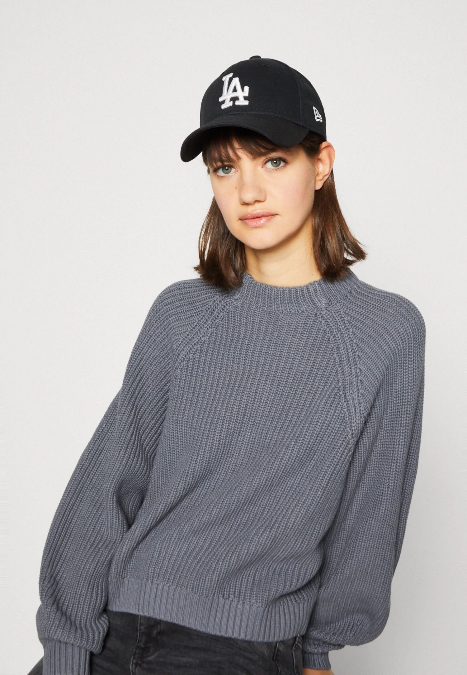 Monki Jumper - Light Grey 6 Monki Jumper - Light Grey - Image 4