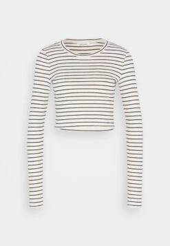 Monki Long Sleeved Top - Off White/Black 12 Monki Long Sleeved Top - Off White/Black -Monki Store 7f875c1a2163482c9ac1fefef3c5b962