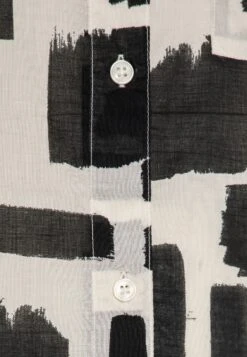 Monki Blouse - Beige/Black -Monki Store 876c469dc6494cf2a525e5489316b56e