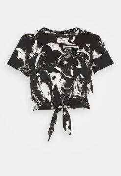 Monki Print T-Shirt - Black/White 12 Monki Print T-Shirt - Black/White -Monki Store 8b4d7a8ad152453da053be8259a12619