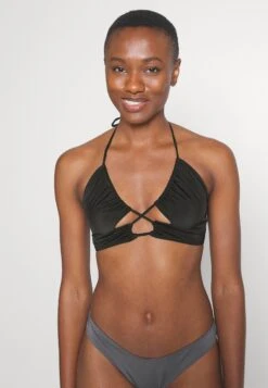 Monki Bikini Top - Black -Monki Store 8ceb223f475f450f99541e7c16e9bc4a