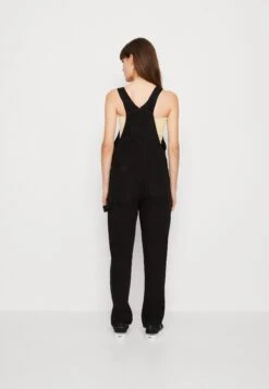 Monki Dungarees - Black Dark -Monki Store 9264a106efe846cd87c35378ee1a9e93