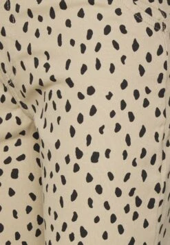 Monki Flared Jeans - Flared Jeans -Monki Store 9a441ff5d3414acebd94eea517bf77a4