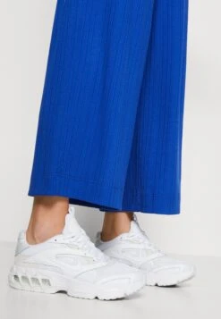 Monki Trousers - Bright Blue 13 Monki Trousers - Bright Blue -Monki Store ac832249114c4207a9c00d654e77092a