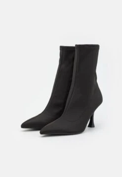 Monki Classic Ankle Boots - Black 10 Monki Classic Ankle Boots - Black -Monki Store ad22ce7275bb404791b04595a3c7d522