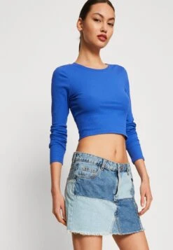 Monki Long Sleeved Top - Blue 11 Monki Long Sleeved Top - Blue -Monki Store bcb944be3a1343c2b4871f2eb0756fd2