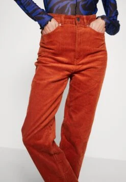 Monki Trousers - Rust -Monki Store cba349a797d44f54b39e3d4ee49322f0