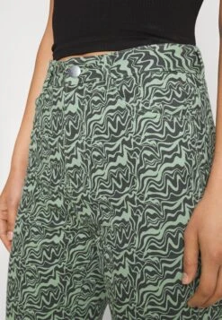 Monki Straight Leg Jeans - Green Medium Dusty -Monki Store cda433072ace42458f756213f9c7b1e9