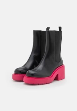 Monki Platform Ankle Boots - Black/Bright Pink -Monki Store d62e187bb06f4417878635d3bb1cae42
