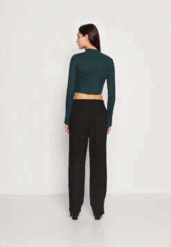 Monki Long Sleeved Top - Long Sleeved Top 10 Monki Long Sleeved Top - Long Sleeved Top -Monki Store d6949a622e6848b4a831edf1daa01961