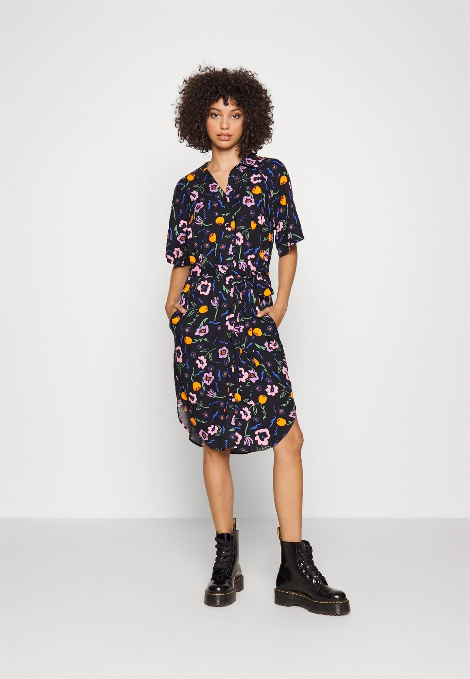 Monki Shirt Dress - Shirt Dress 3 Monki Shirt Dress - Shirt Dress