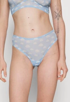 Monki Triangle Bra - Blue Clouds -Monki Store eb8ac5c1c54e4a9e90d1613bcb3c8ccd