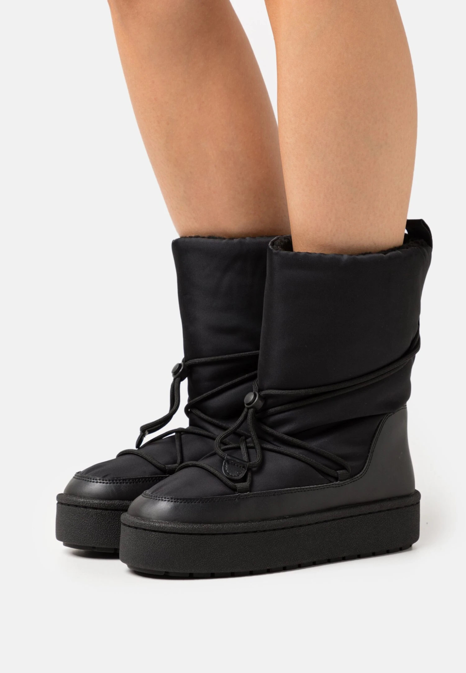 Monki Irene- Winter Boots - Black 3 Monki Irene- Winter Boots - Black