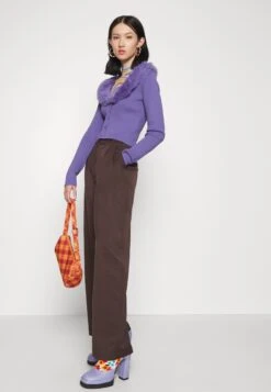 Monki Trousers - Brown Dark Brun -Monki Store f3ce39d7b1d441e98860eae89a34b81f