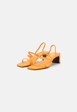 Monki Sandals - Orange 10 Monki Sandals - Orange -Monki Store f99398fcb1c74bfbbce925e99749b4fa