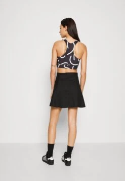 Monki Top - Top -Monki Store fb5233ab6462430d86b7932e90e43d0f