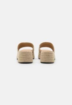 Monki Heeled Mules - Beige/Dusty Light -Monki Store feddd1ea4e7a4f179b604596145ebe88